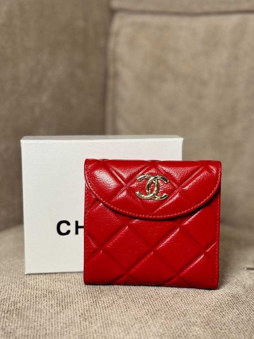 Маленький шкіряний гаманець червоний