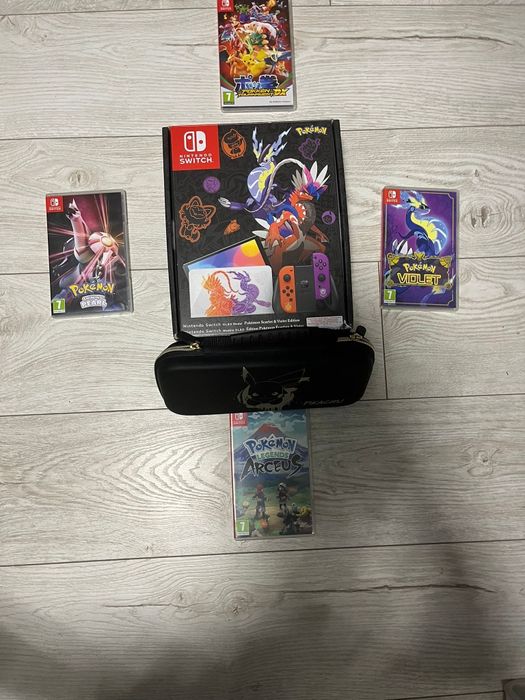 Nintendo switch OLED Pokemon