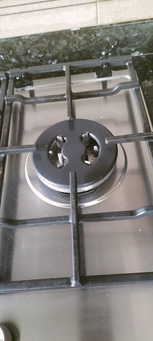 Placa a gás 75cm de 4+1 bicos