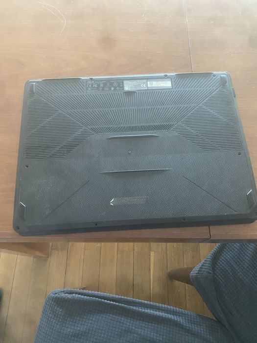 ASUS TUF Gaming FX505DT Ryzen 7 8GB RAM 512GB SSD FHD 10 GTX1650