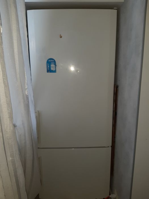 Холодильник  Liebherr