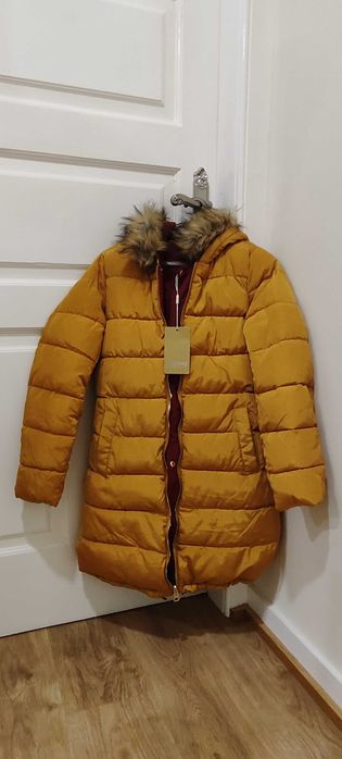 Casaco reversível com carapuço NOVO