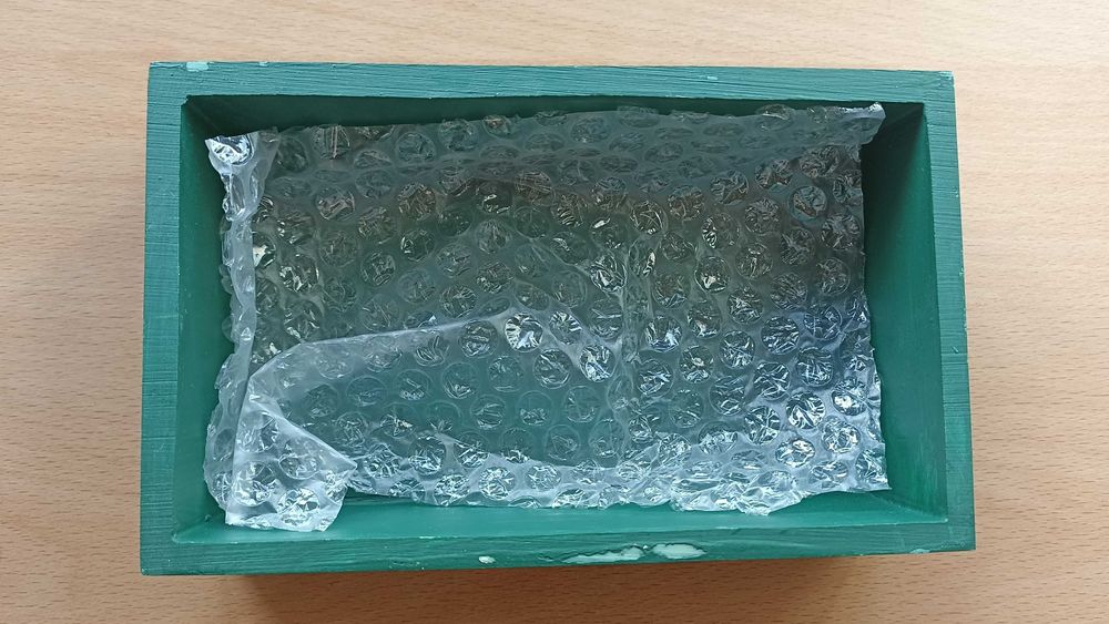 Caixa de Resina Retangular com Apanha do Chá - arte regional Açores