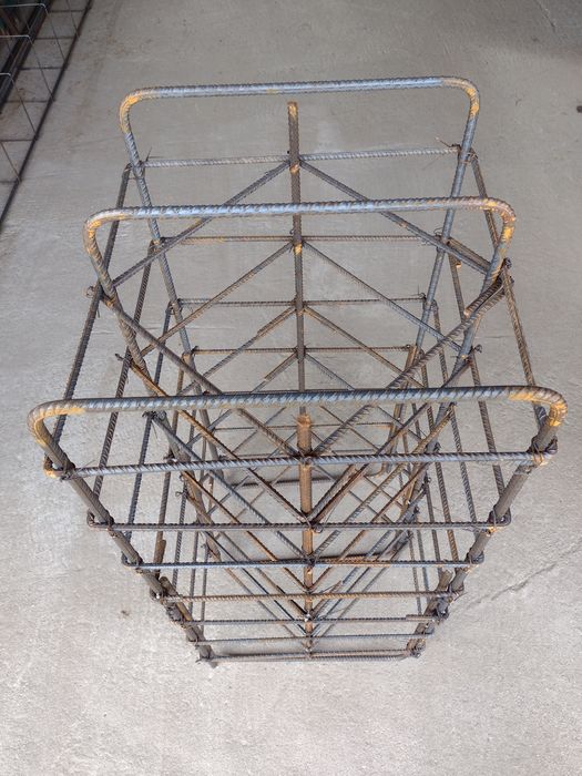 Zbrojenie budowlane, strzemiona zbrojeniowe, drut