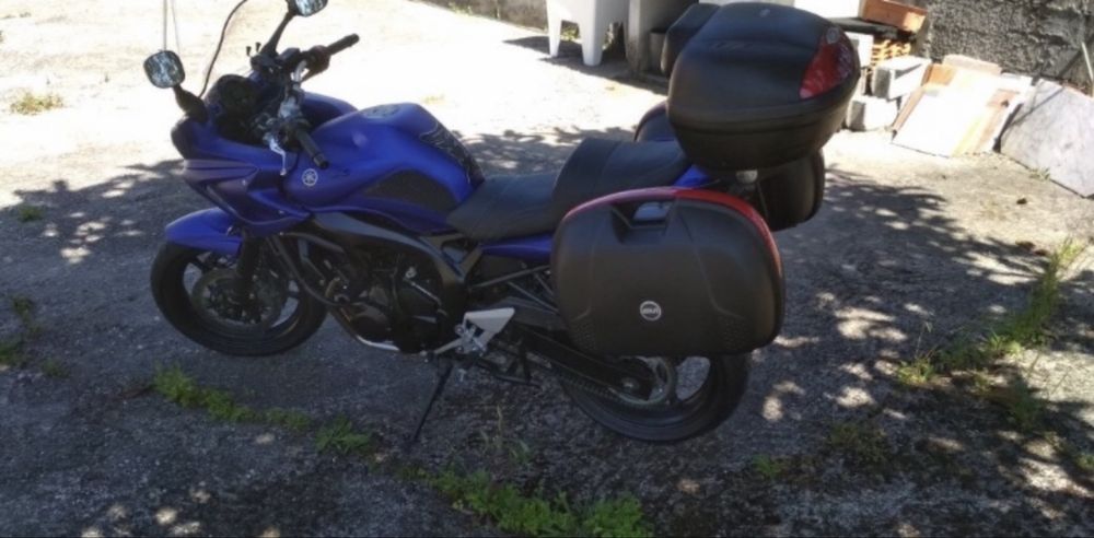 Yahama Fazer 600