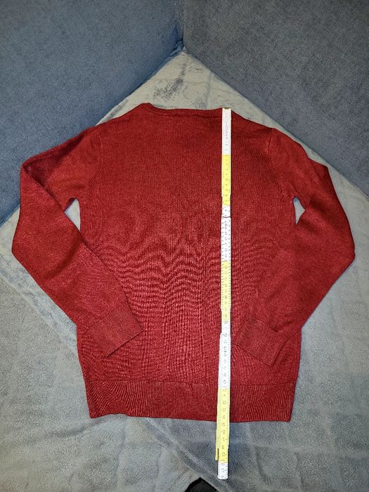 Sweterek nierozpinany