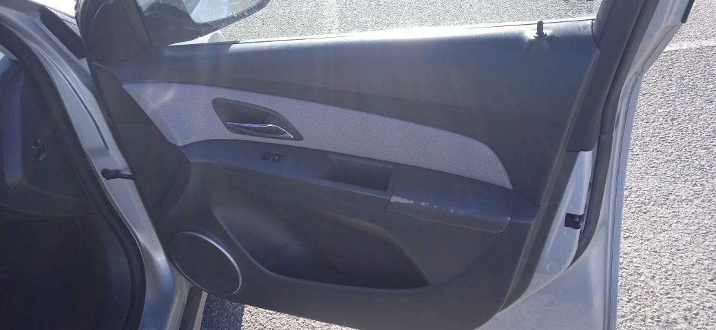 Chevrolet cruze 1.6 ls