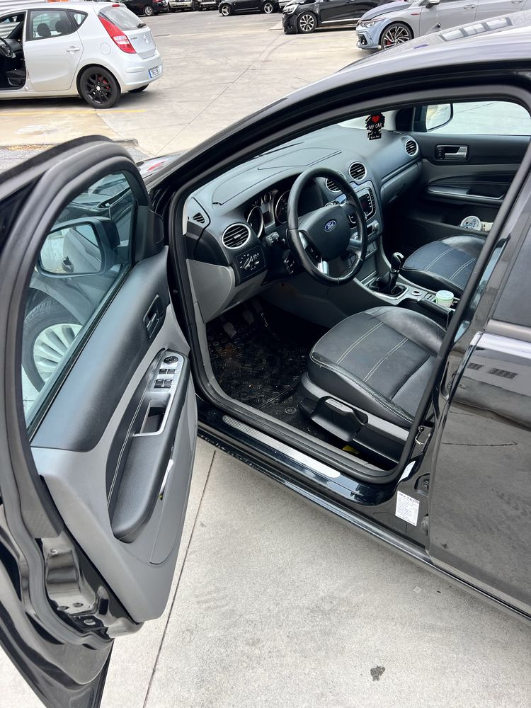 Ford Focus titanium