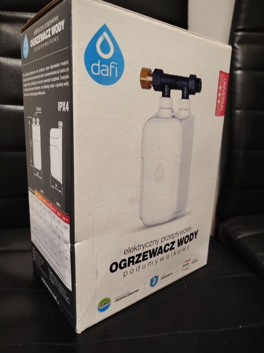 DAFI. Elektryczny przepływowy ogrzewacz wody podumywalkowy (3,7 kW)
