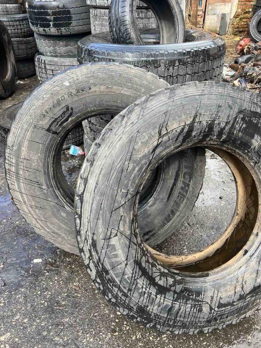 Шины бу 2 шт резина 315 80 22,5 Мишлен