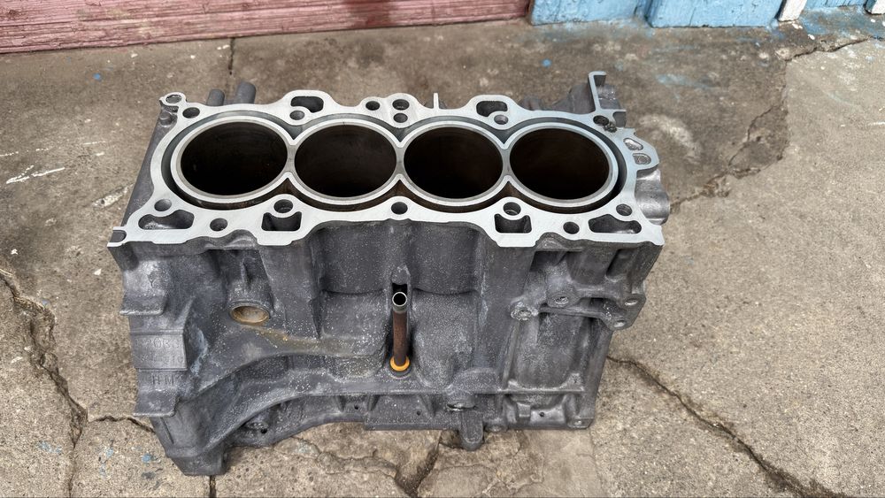 Блок циліндрів двигуна XONDA CR-V-1 B20B3