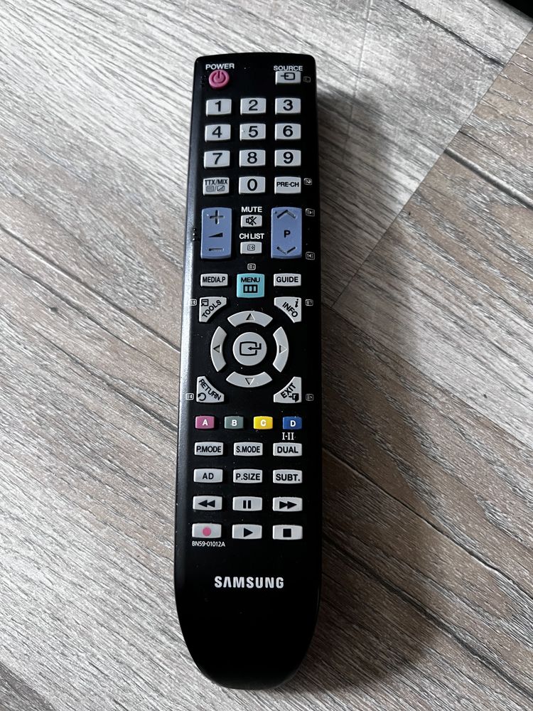 Телевізор Samsung LE32C450E1W