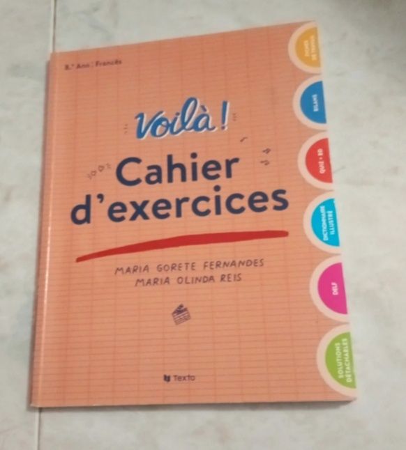 Livros atividades 8 ano