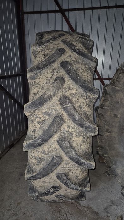 Opona Kleber 18.4-38 Radial