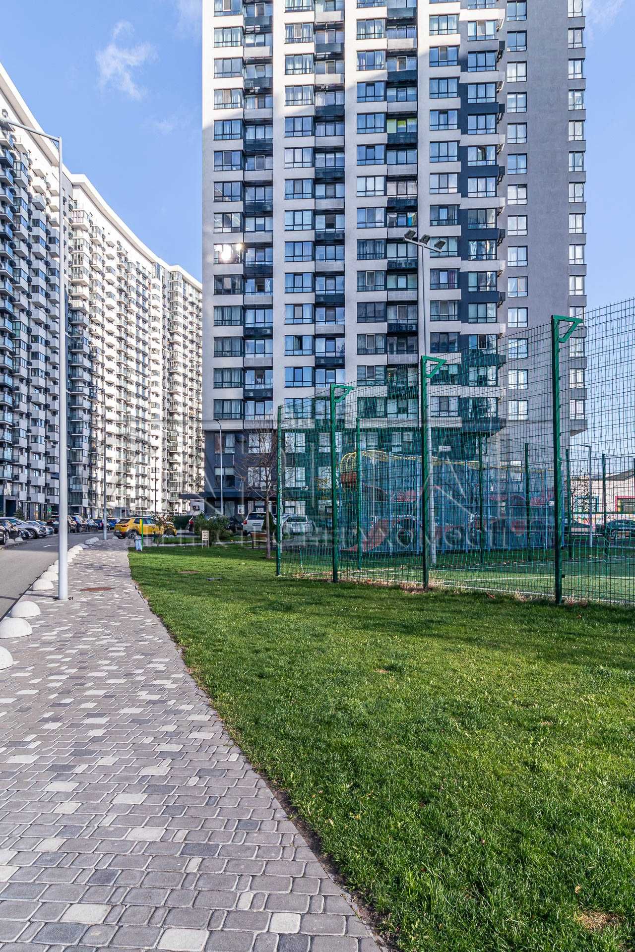 Продажа видовой 2к квартиры в ЖК Заречный 69м2