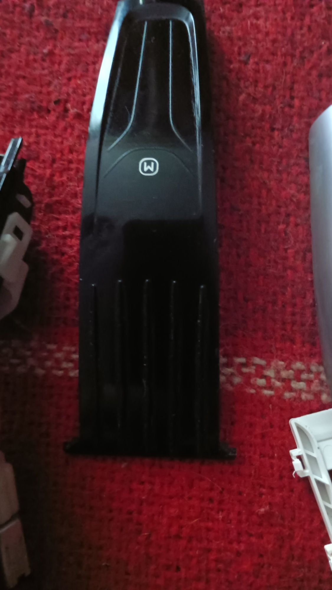 На запчасти машинка для стрижки Philips hc9450 /20