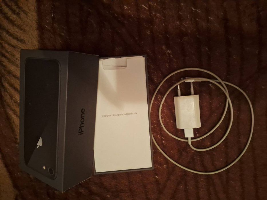 iPhone 8 в хорошом стані