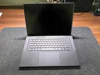 ASUS Rog Zephyrus M16 (i9 32GB RAM 2TB SSD RTX3070)