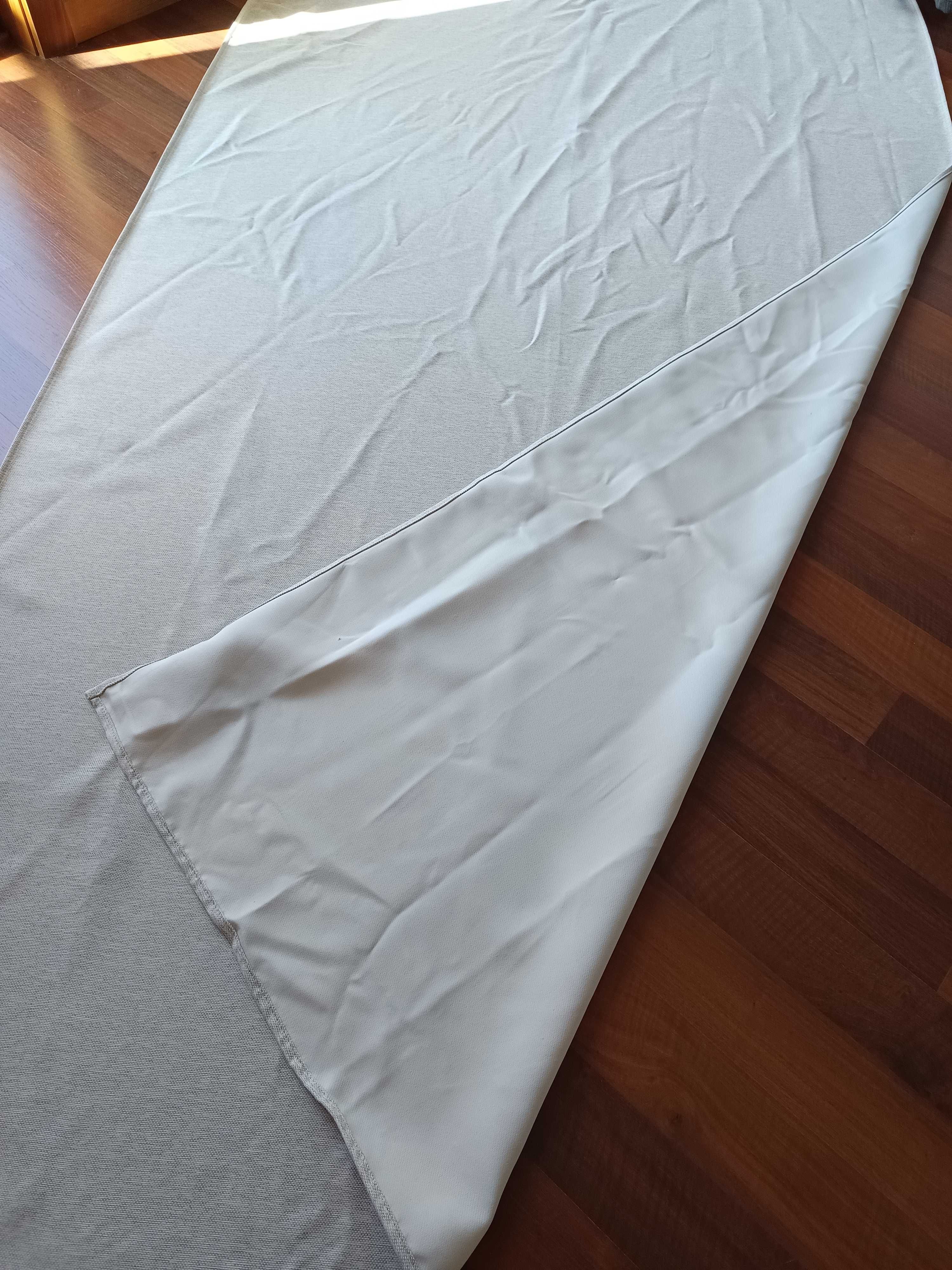 Cortinados opacos