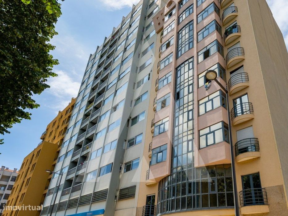 Escritório no centro de Ovar.