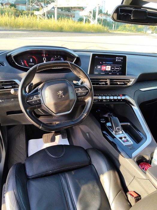 Peugeot 3008 de 2018 1.5 130cv