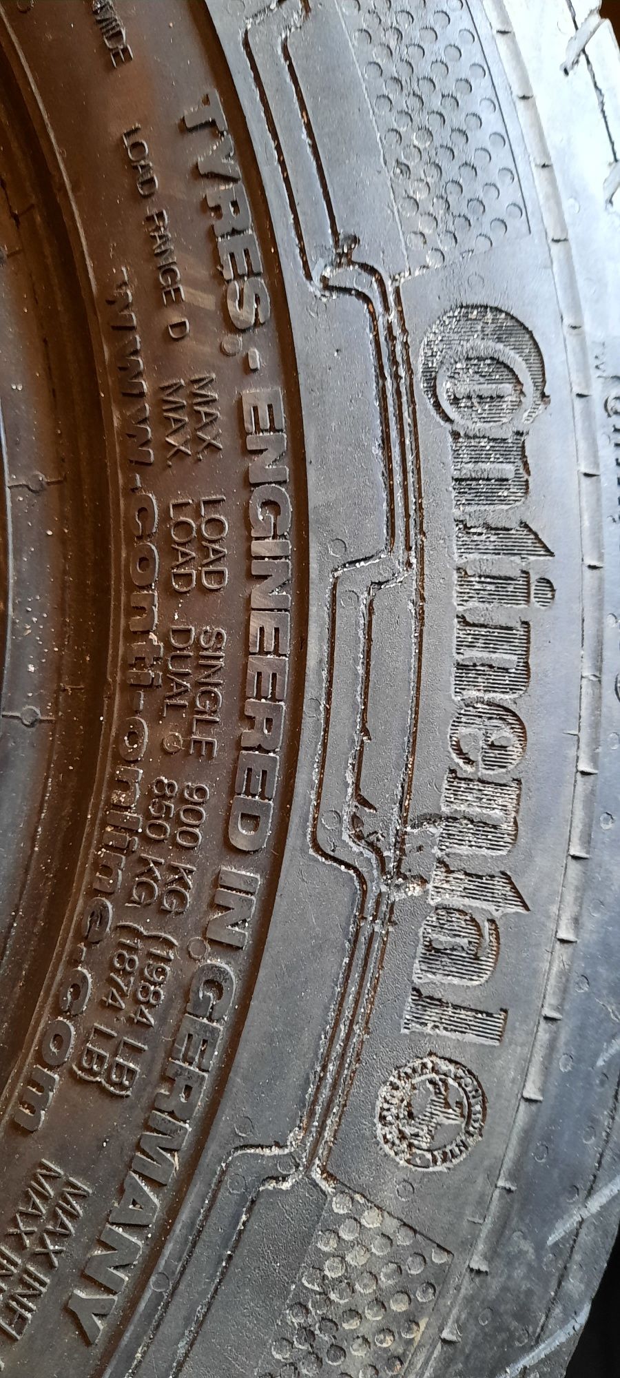 Opona pojedyncza letnia CONTINENTAL VancoEco 195/70R15C