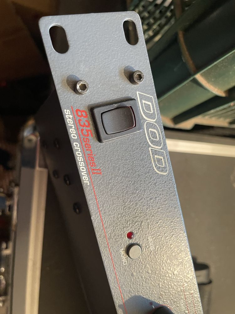 DOD 835 series II stereo crossover