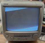 Telewizor Mistral z przenośnym radiem PRL