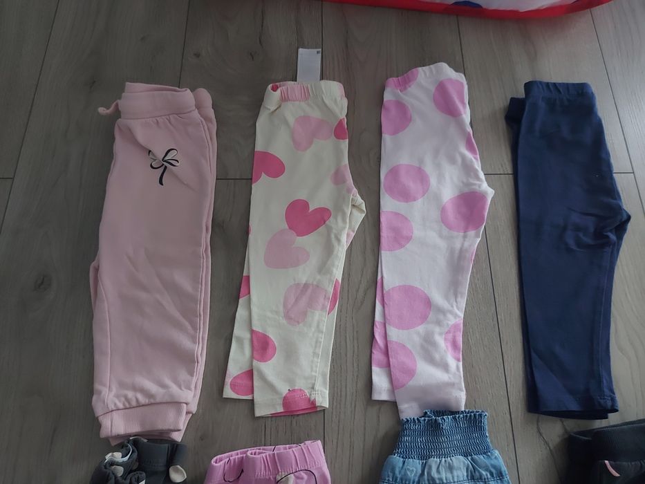 Spodnie legginsy dla dziewczynki 86