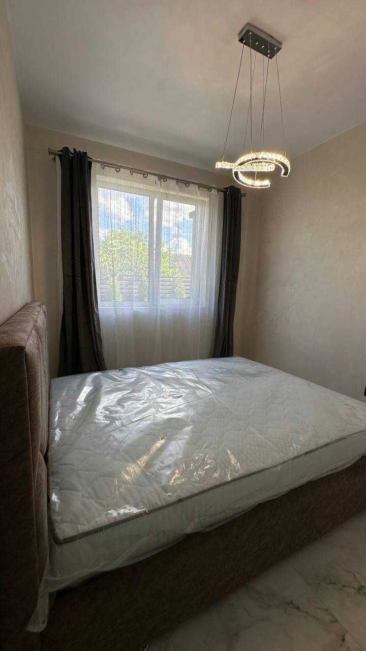 Продам Таунхаус з Готовим Якісним Ремонтом в Центрі. До Центру 2 хв.