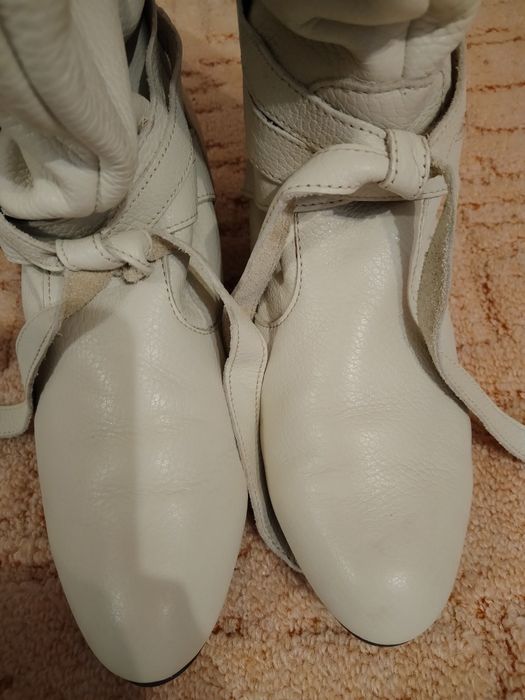 Жіночі чоботи. Ботінки, Женские сапоги