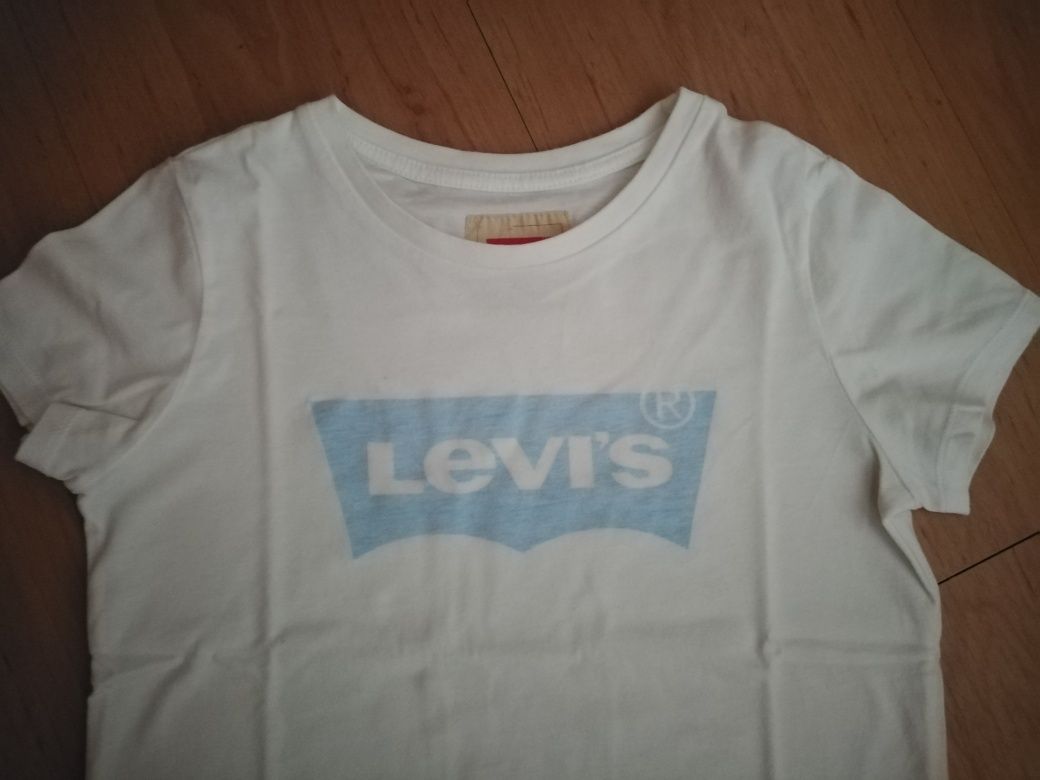 T-shirt Levis tamanho 10 criança