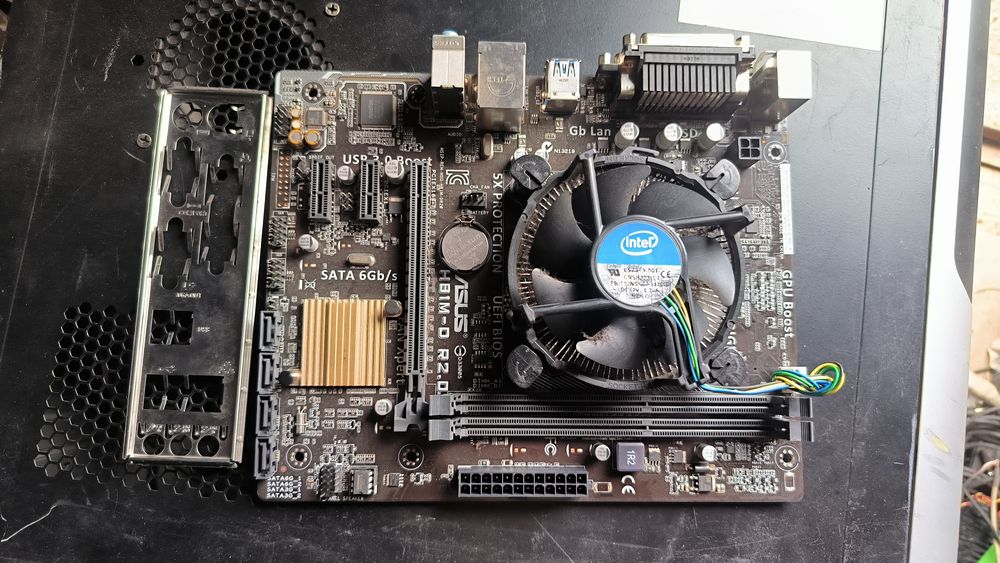 Материнськи плати H61 s1155 працездатні кількість