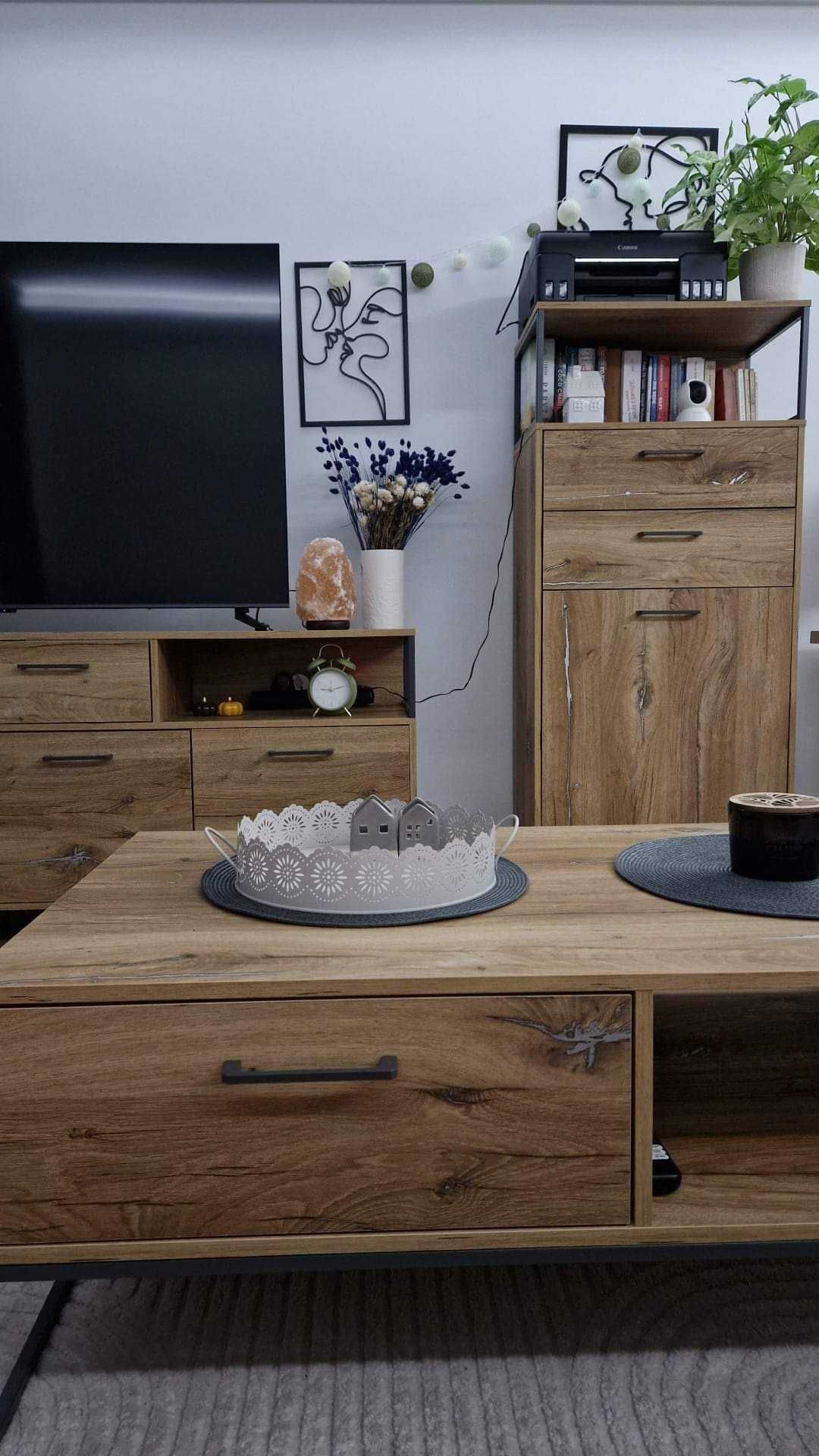Stolik kawowy loft