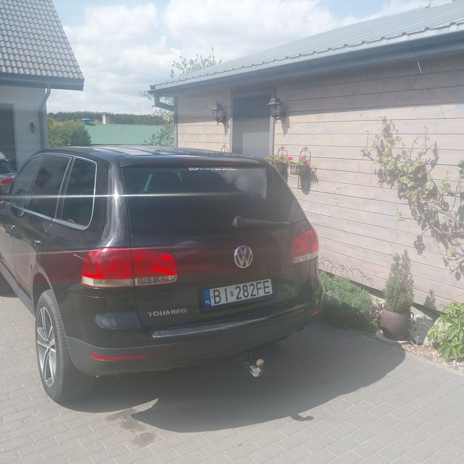 VW touareq 2.5 tdi 3.5t na haku