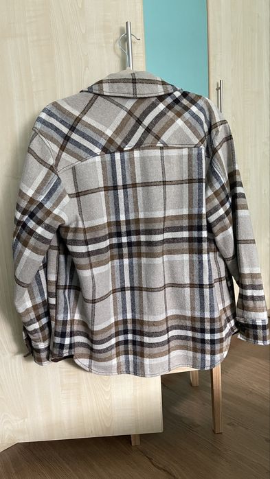 Трендова тепла рубашка Zara