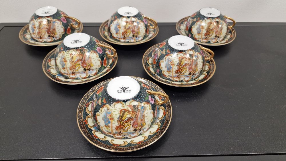 Chińska cienka porcelana 6 filiżanek że spodeczkami komplet PRL