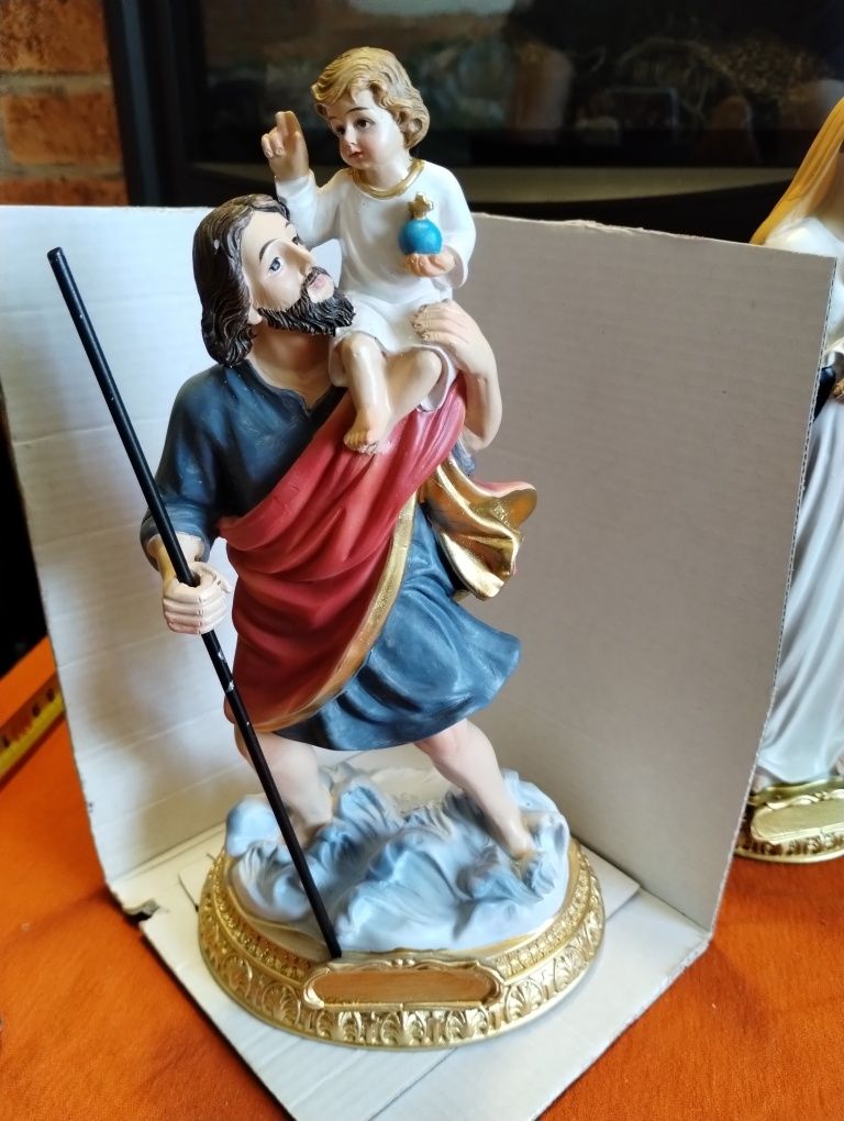 Figurka sw. Krzysztof 22 cm religijne 

Wykonana z wysokiej jakośc