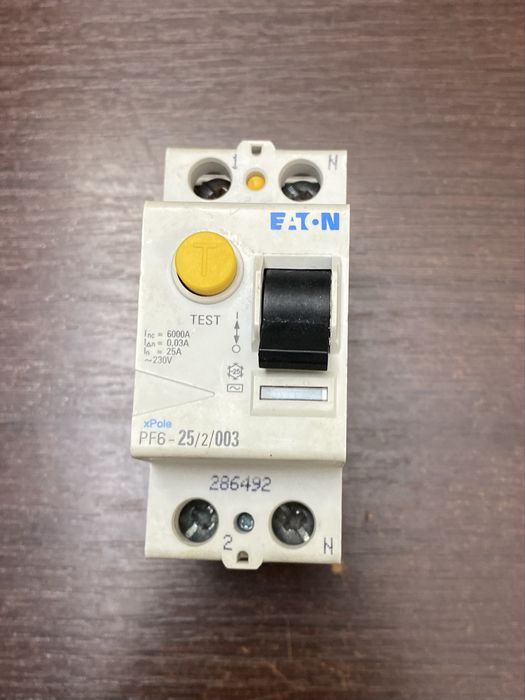 УЗО Eaton 25a тип С