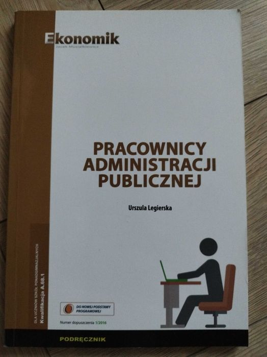 Pracownicy Administracji Publicznej