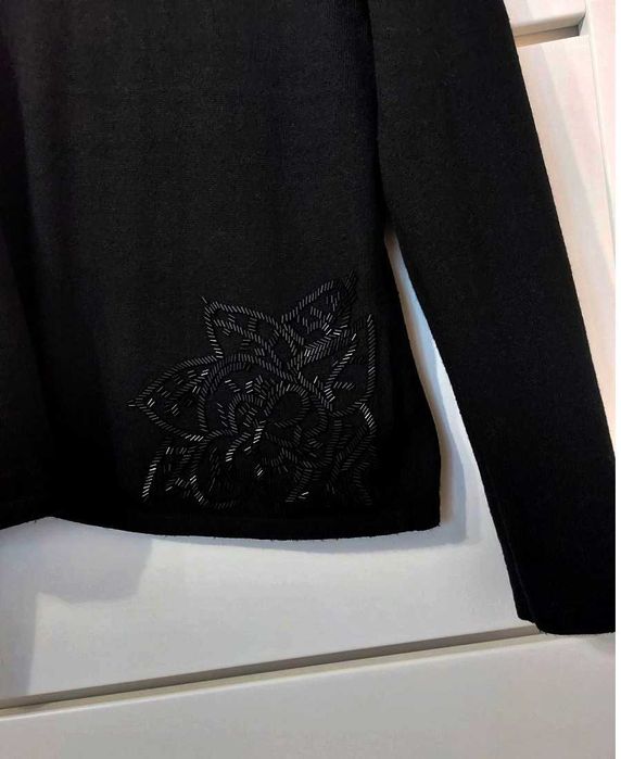 Sweterek czarny M 38 Marks & Spencer koraliki kwiat wełna akryl