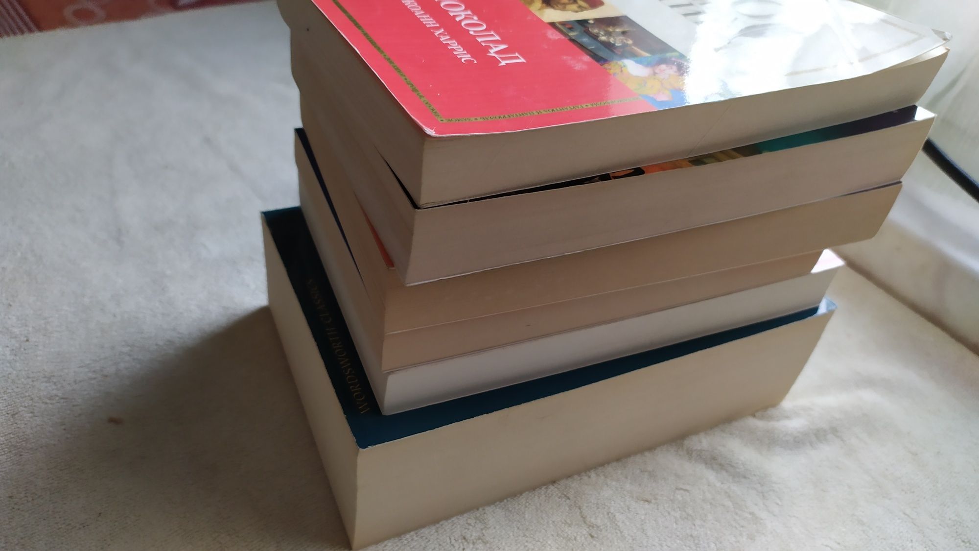Серия книг Азбука классика и другие.