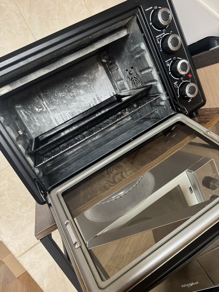 Piekarnik z roznem przenosny mpm 2000 W