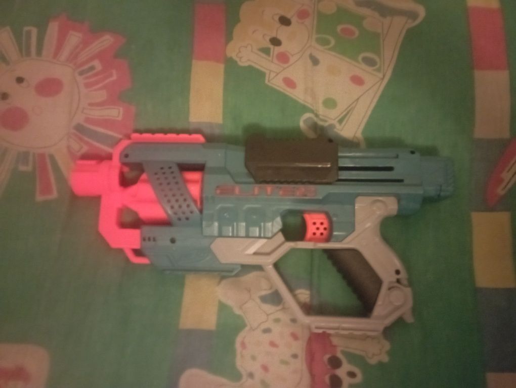 Nerf elite 2.0 comander