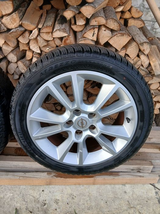 Диски литі R17 Opel Zafira B