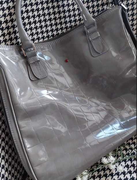 *** torebka Batycki lakierowana skóra ***