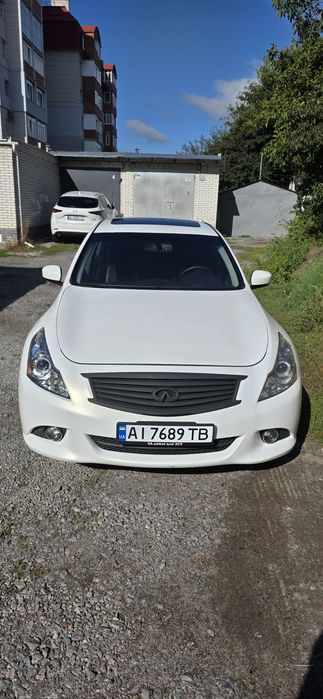 Продам INFINITY G37x