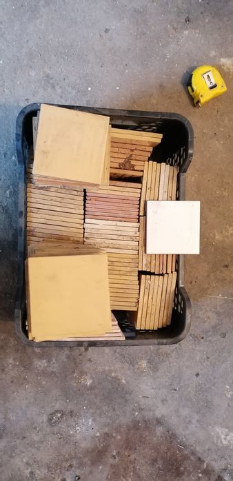 Starodawne płytki ceramiczne 10x10 (ok. 400szt)
