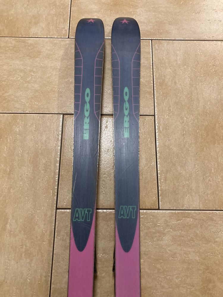 Narty Kneissl Ergo 180 cm