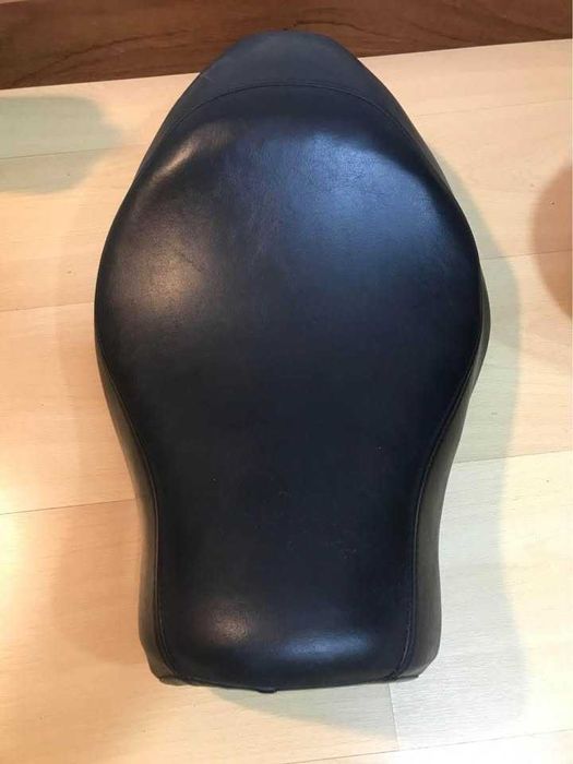 Banco Solo Seat Harley Sportster